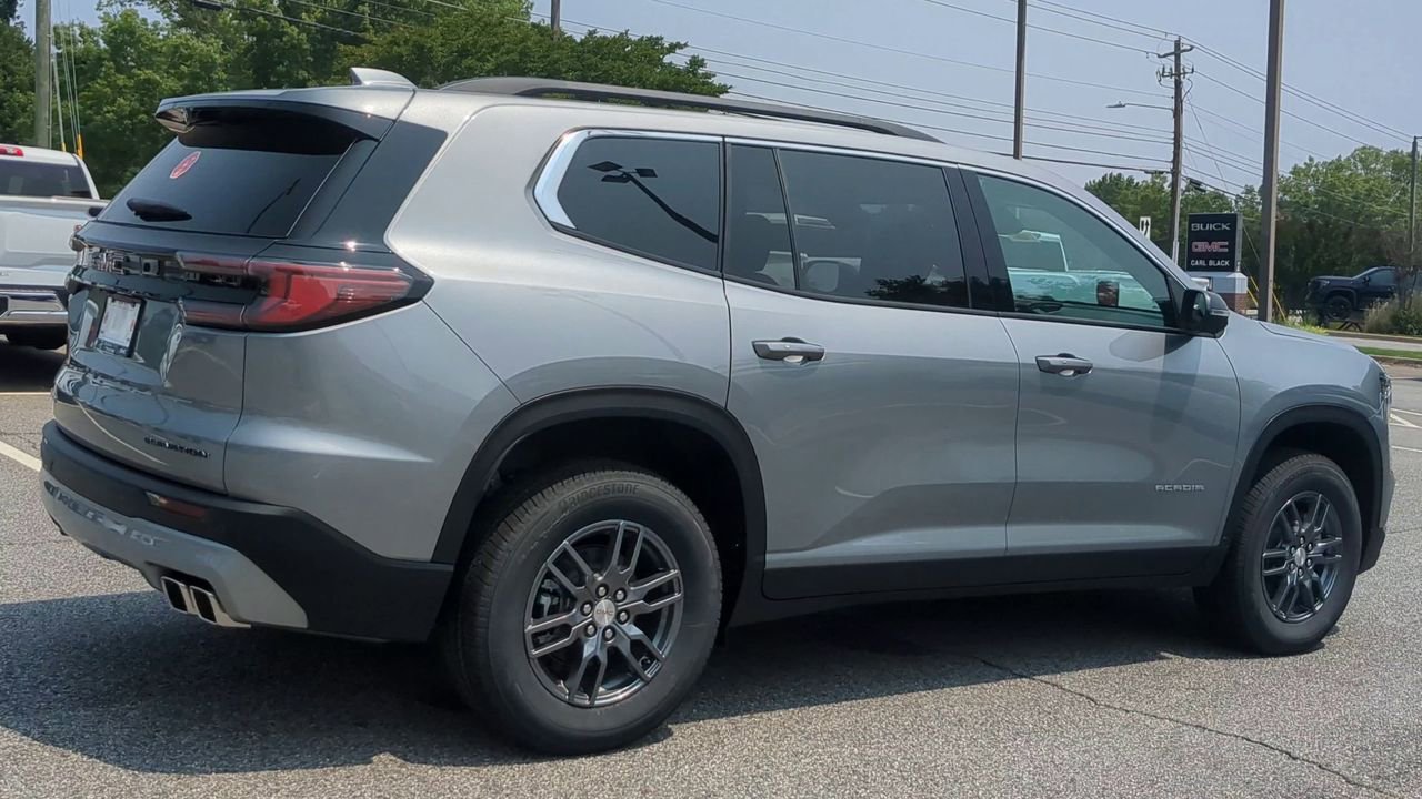 New 2025 GMC Acadia Elevation image 8