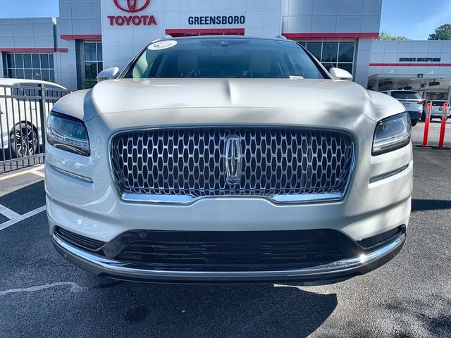 Used 2022 Lincoln Nautilus Reserve w/ Equipment Group 201A FWD image 3