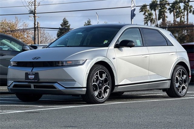 Used 2024 Hyundai Ioniq 5 Limited image 11