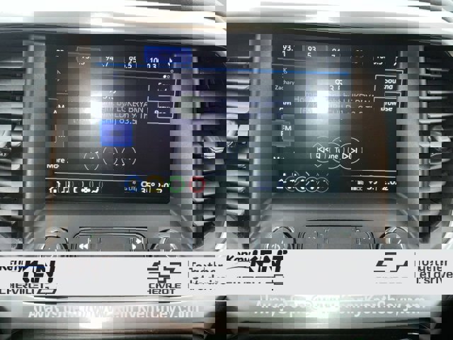 Certified 2023 GMC Acadia SLE w/ Driver Convenience Package image 30