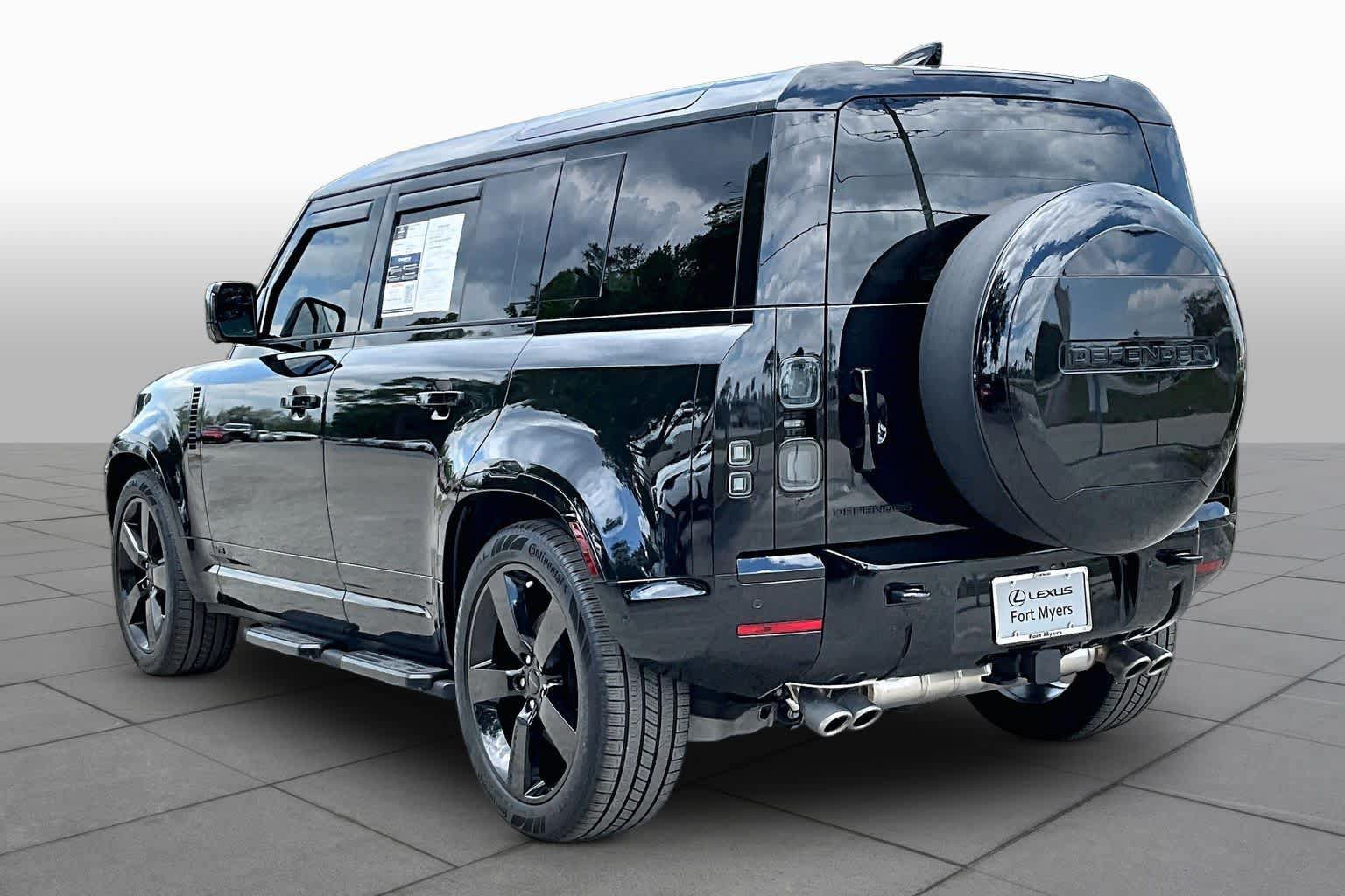Used 2026 Land Rover Defender 110 V8 AWD/4WD image 20