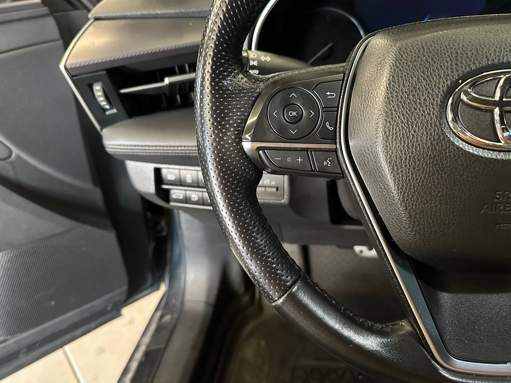 Used 2019 Toyota Avalon Touring w/ Advanced Safety Package FWD image 11