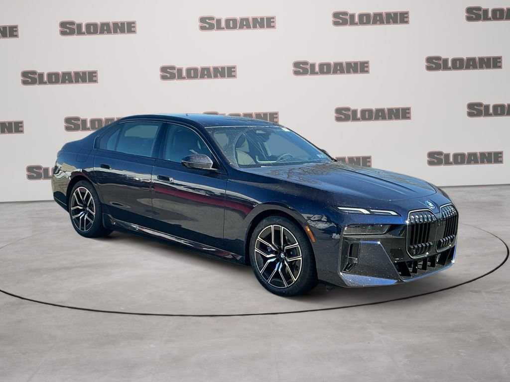 New 2026 BMW 750e xDrive w/ Premium Package image 7