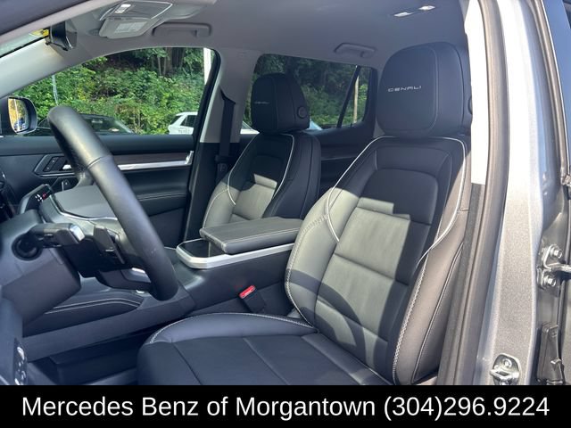 Used 2026 GMC Terrain Denali AWD/4WD image 12