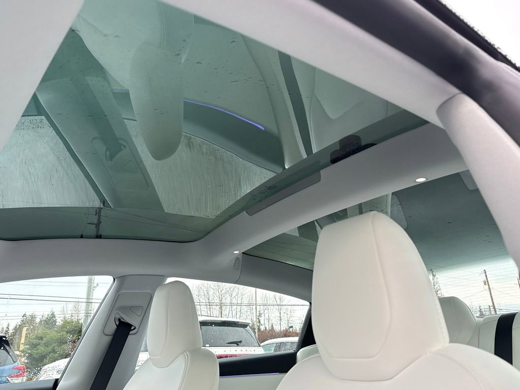 Used 2025 Tesla Model 3 Long Range image 22