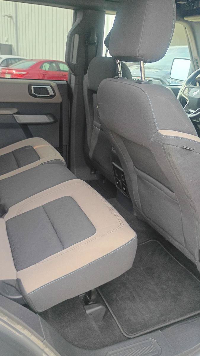 Used 2023 Ford Bronco Wildtrak AWD/4WD image 18