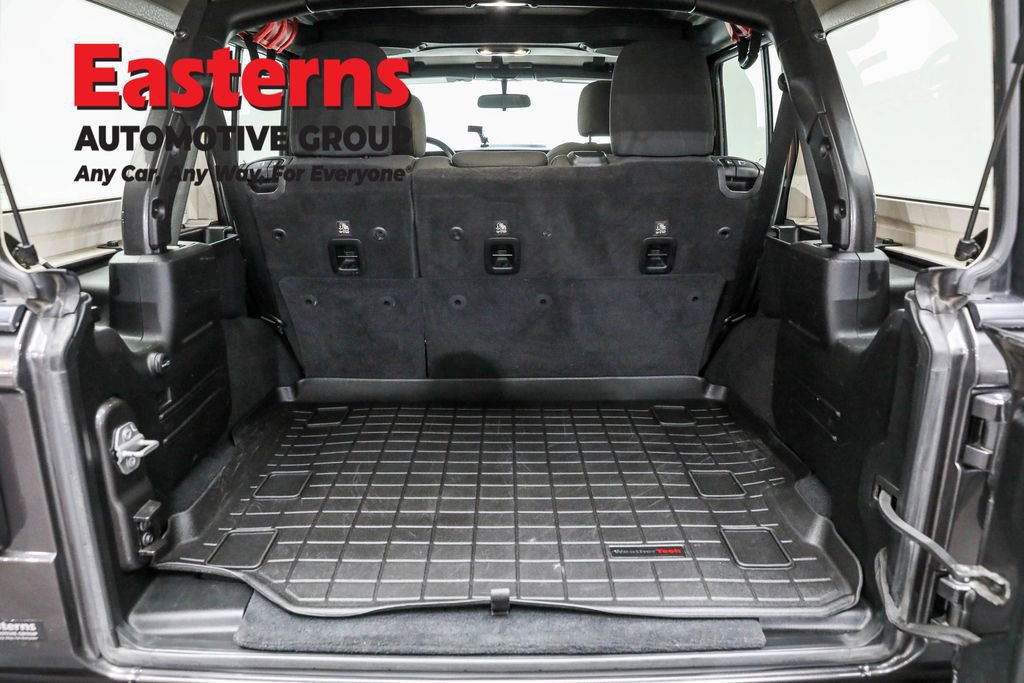 Used 2019 Jeep Wrangler Unlimited Sport S image 9