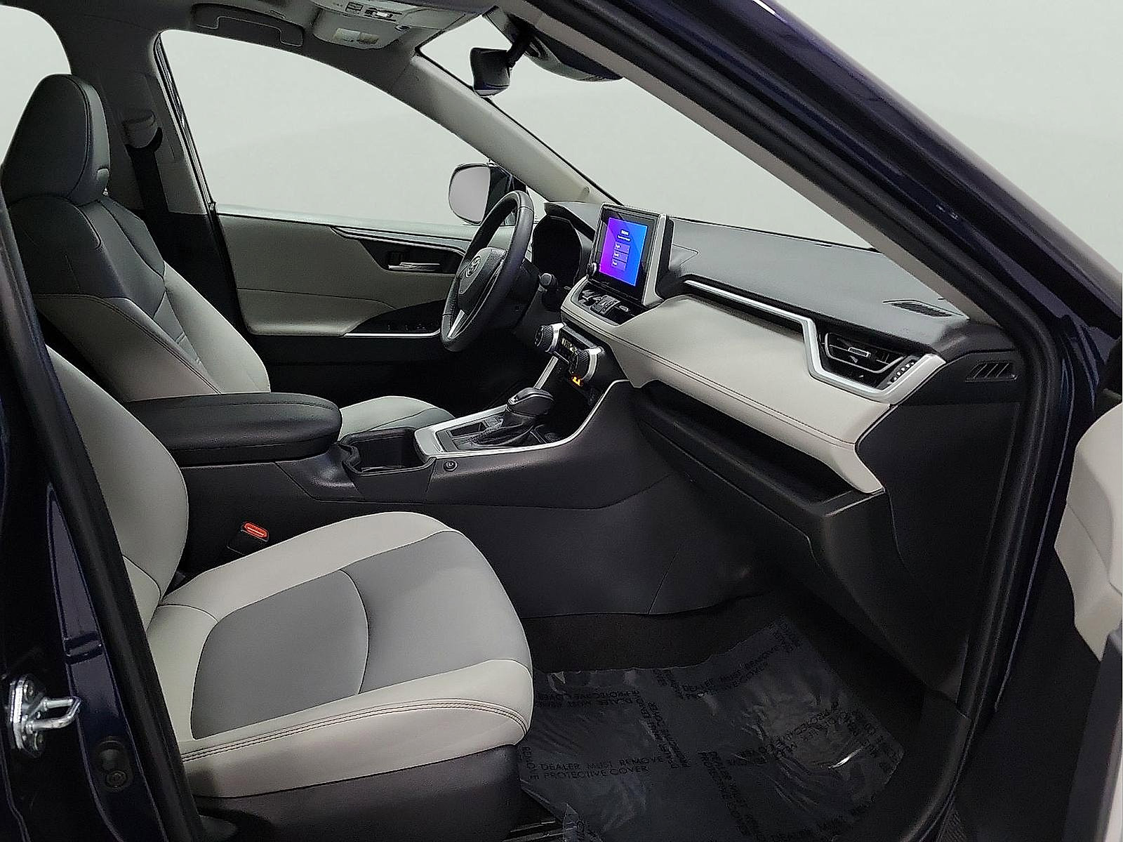 Certified 2023 Toyota RAV4 XLE Premium image 15