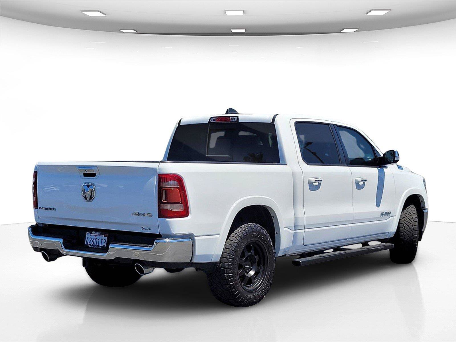 Used 2021 RAM 1500 Laramie AWD/4WD image 7