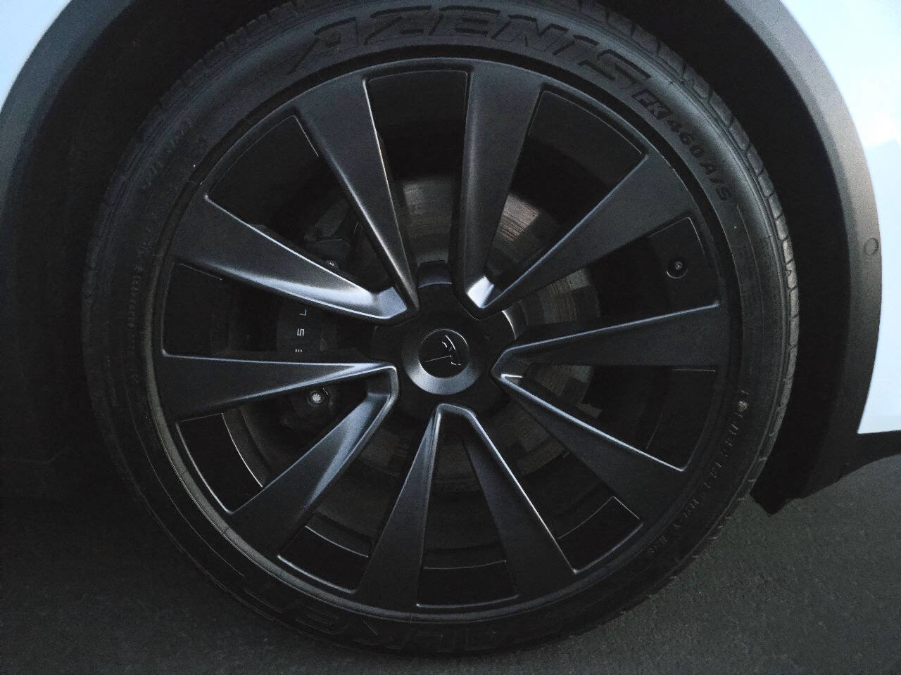 Used 2022 Tesla Model X Plaid image 19