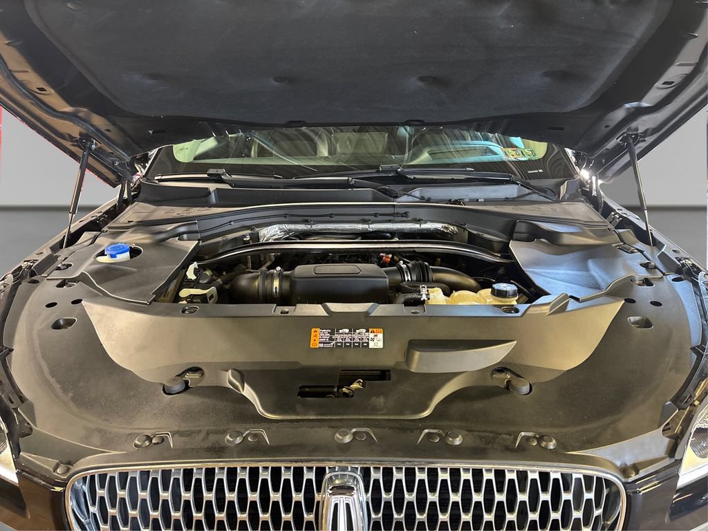 Used 2020 Lincoln Aviator Reserve w/ Equipment Group 202A AWD/4WD image 17