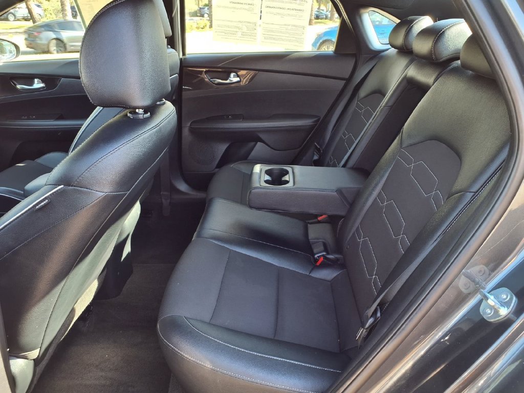 Certified 2024 Kia Forte GT-Line FWD image 13