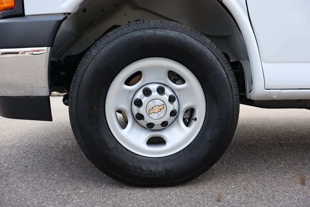 New 2025 Chevrolet Express 2500 w/ Driver Convenience Package image 20