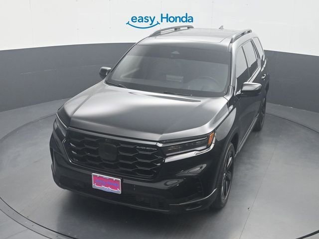 Used 2025 Honda Pilot Black Edition image 21