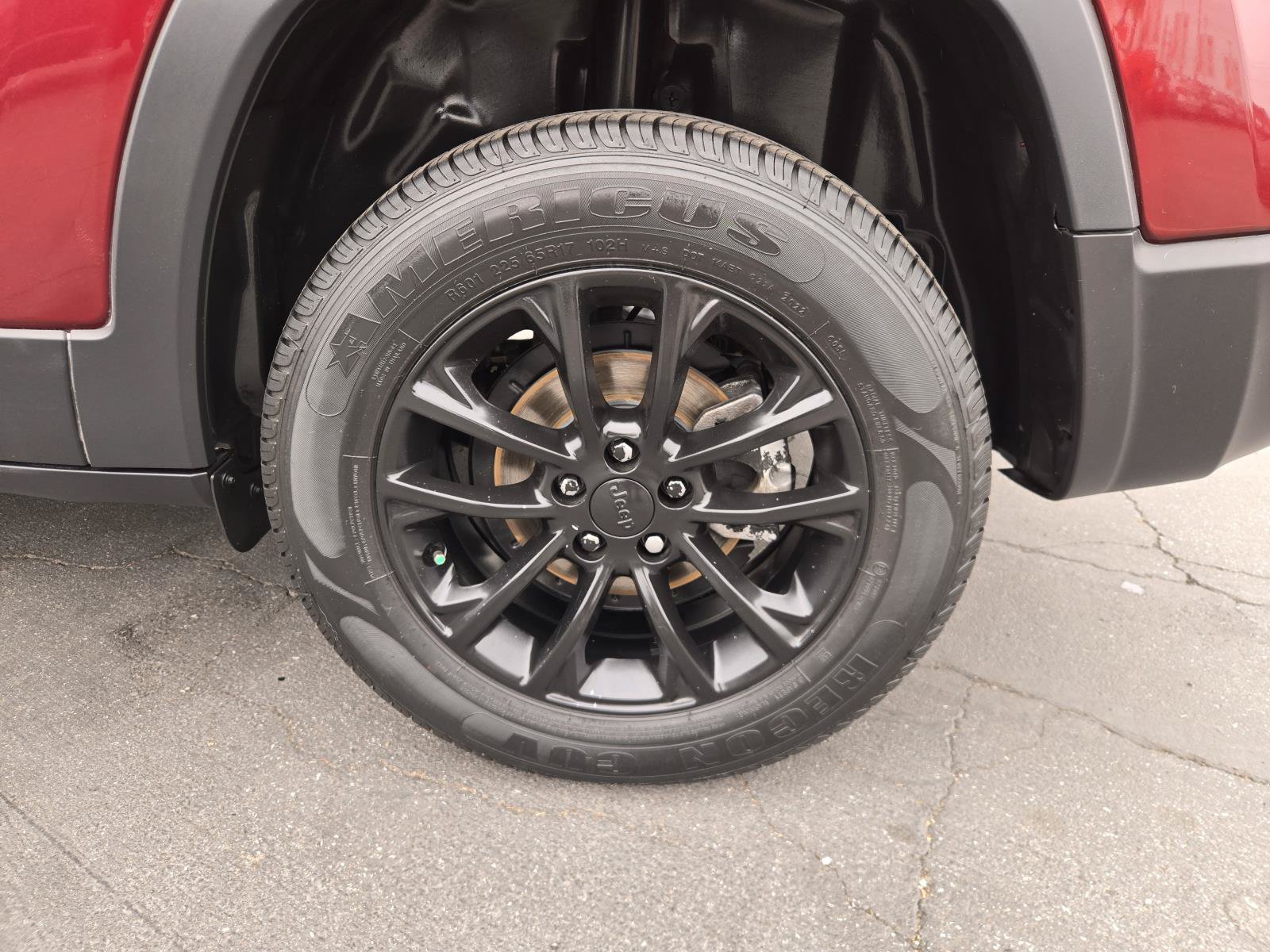 Certified 2021 Jeep Cherokee Latitude FWD image 33