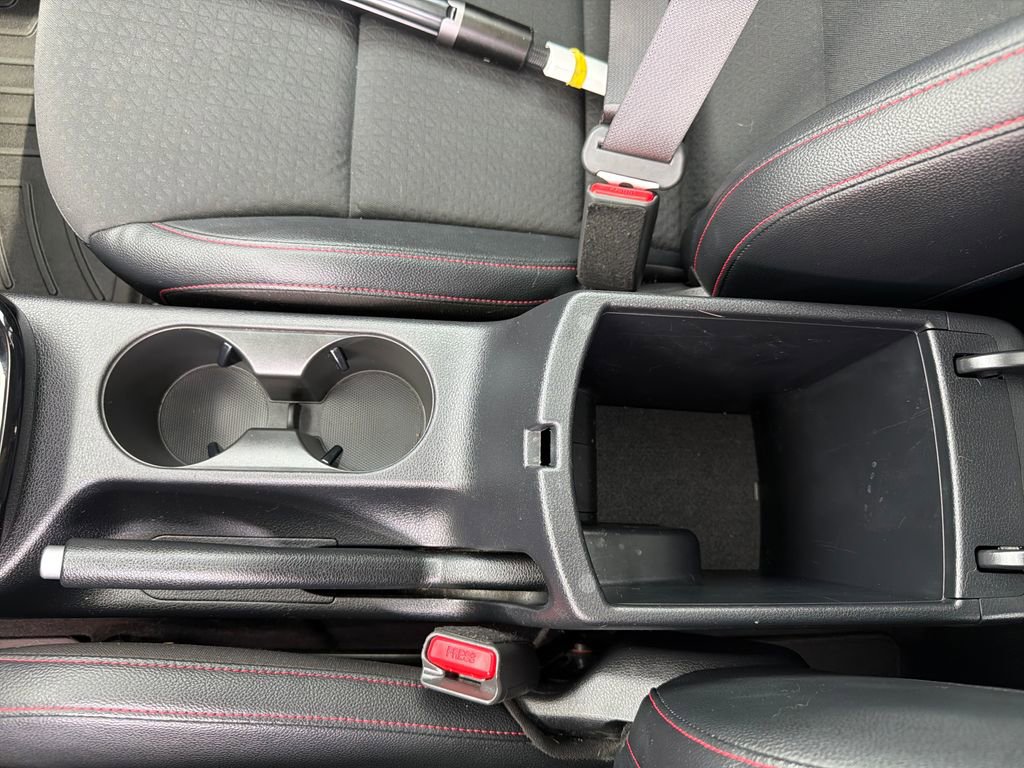Used 2023 Kia Soul GT-Line FWD image 38