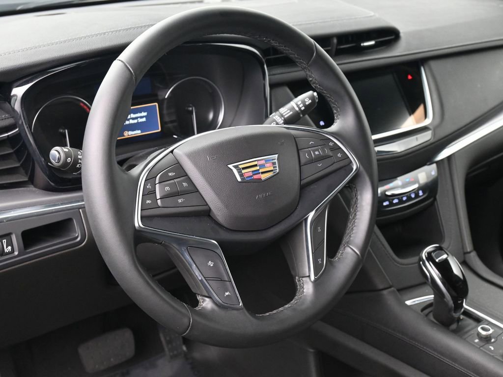 Used 2024 Cadillac XT5 Luxury image 10