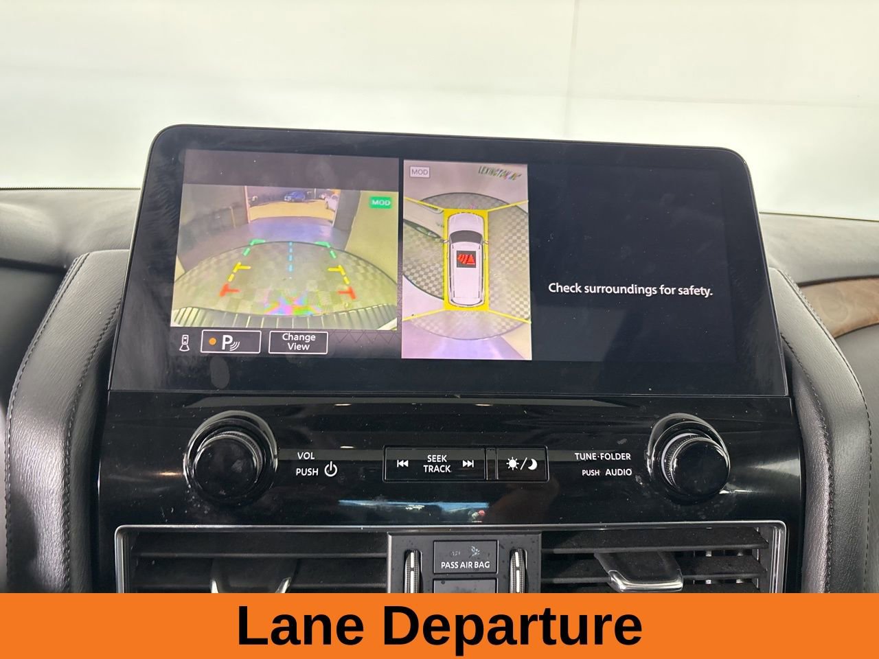 Used 2021 Nissan Armada SL w/ Captain's Chairs Package image 17