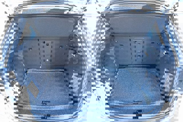 New 2026 Volkswagen Taos SEL image 34