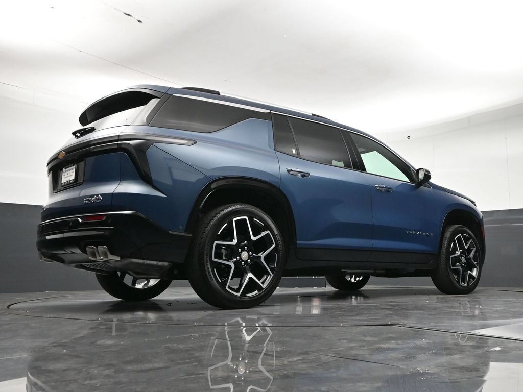 Used 2026 Chevrolet Traverse High Country AWD/4WD image 28
