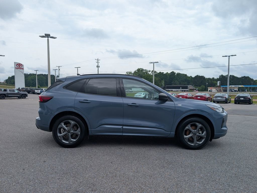 Used 2024 Ford Escape ST-Line FWD image 6