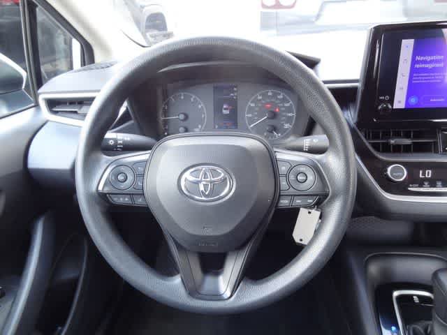 Used 2023 Toyota Corolla LE FWD image 12