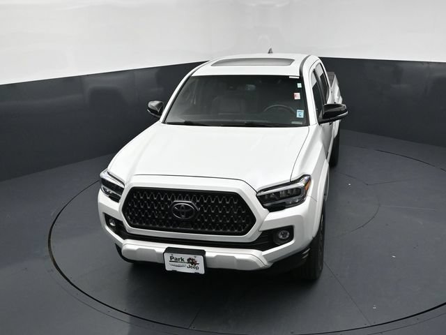 Used 2023 Toyota Tacoma Limited w/ Nightshade Package AWD/4WD image 13