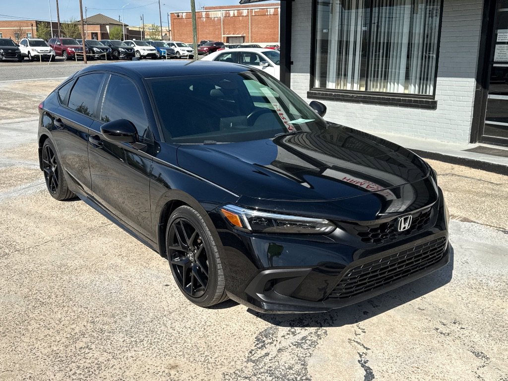 Used 2023 Honda Civic Sport image 1