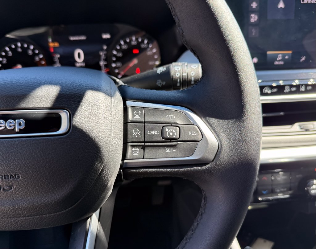 Used 2024 Jeep Compass Limited AWD/4WD image 24
