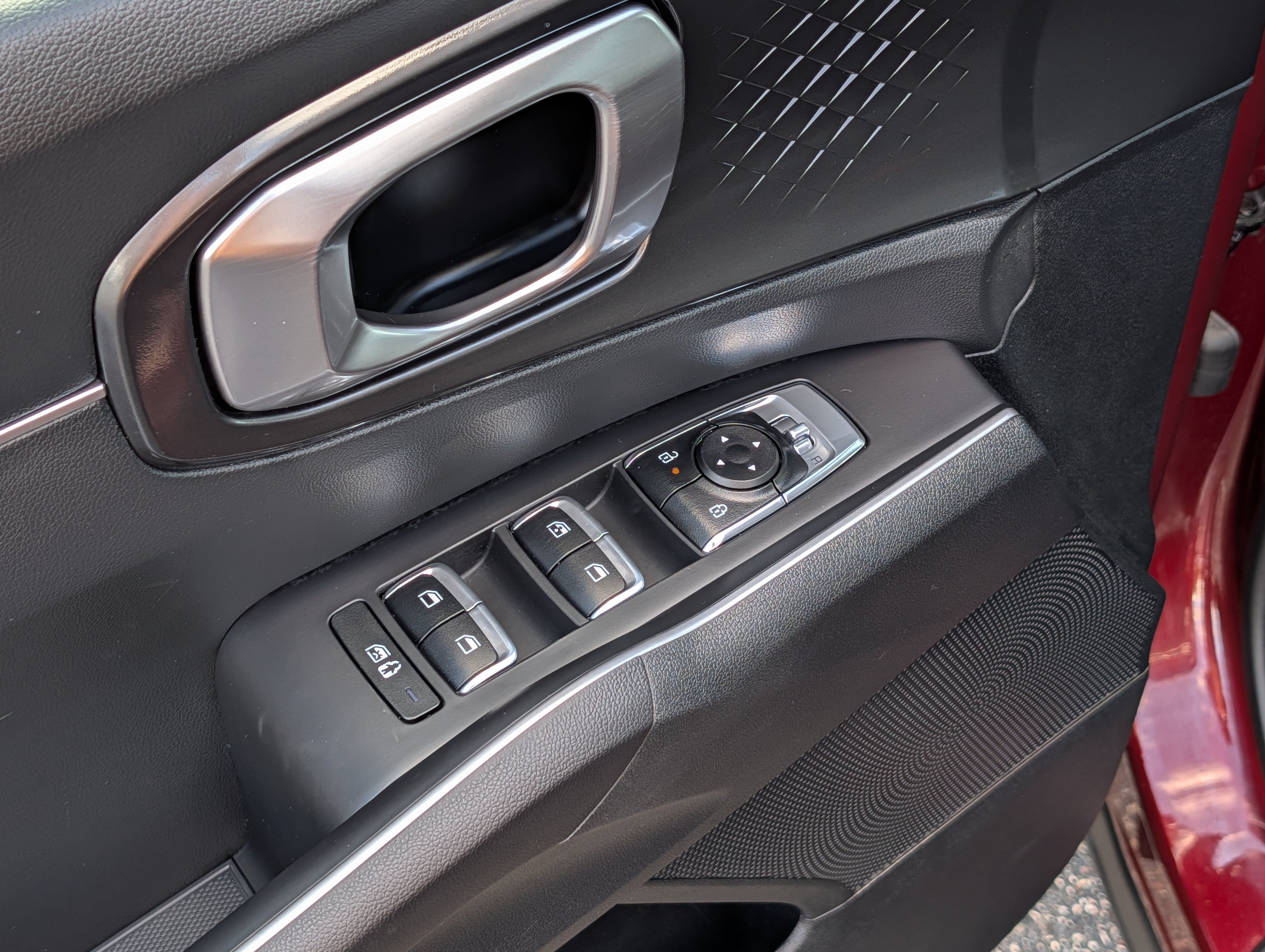 Certified 2025 Kia Sorento S AWD/4WD image 19