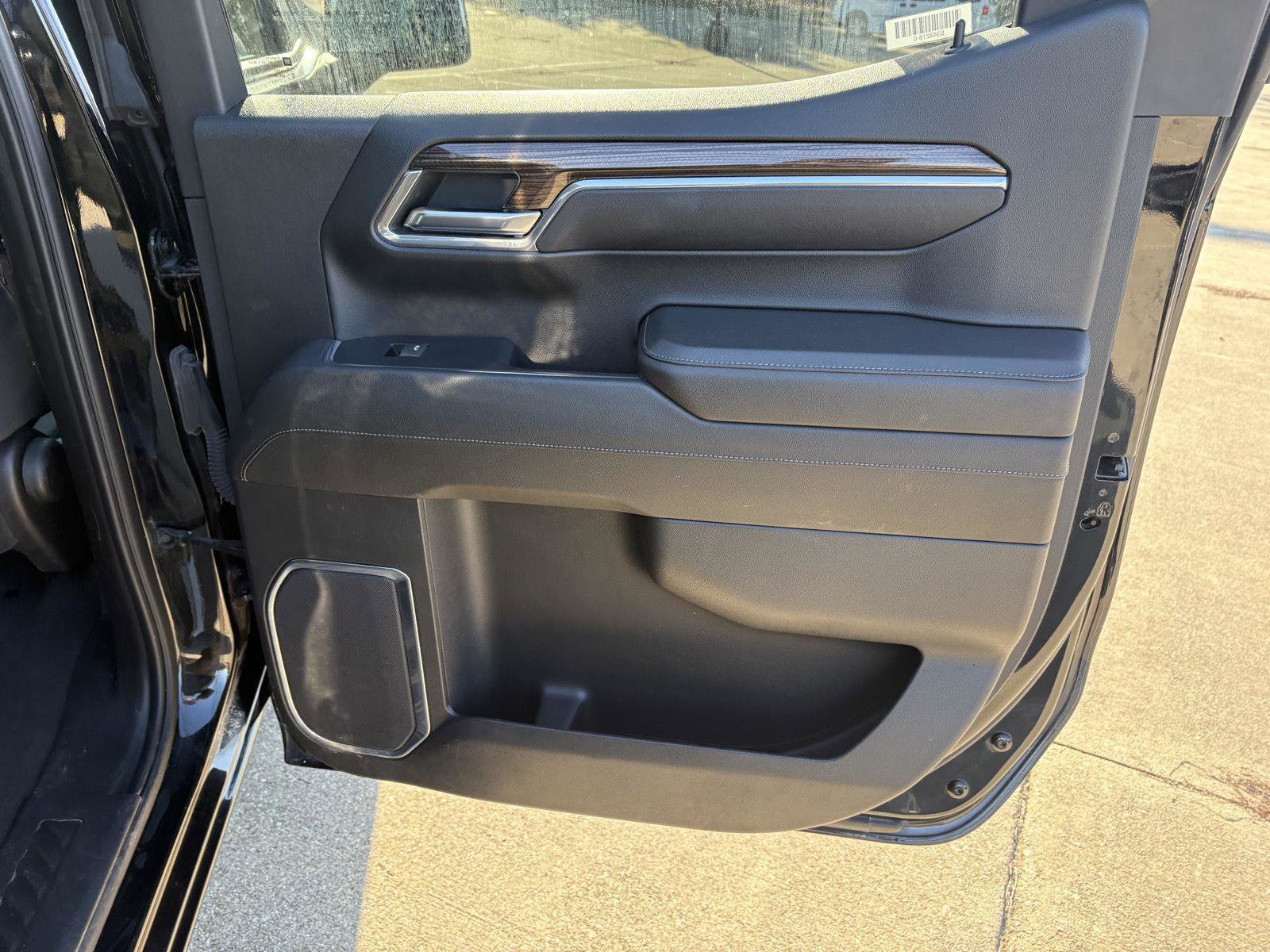 Used 2023 Chevrolet Silverado 1500 LT w/ Protection Package image 15