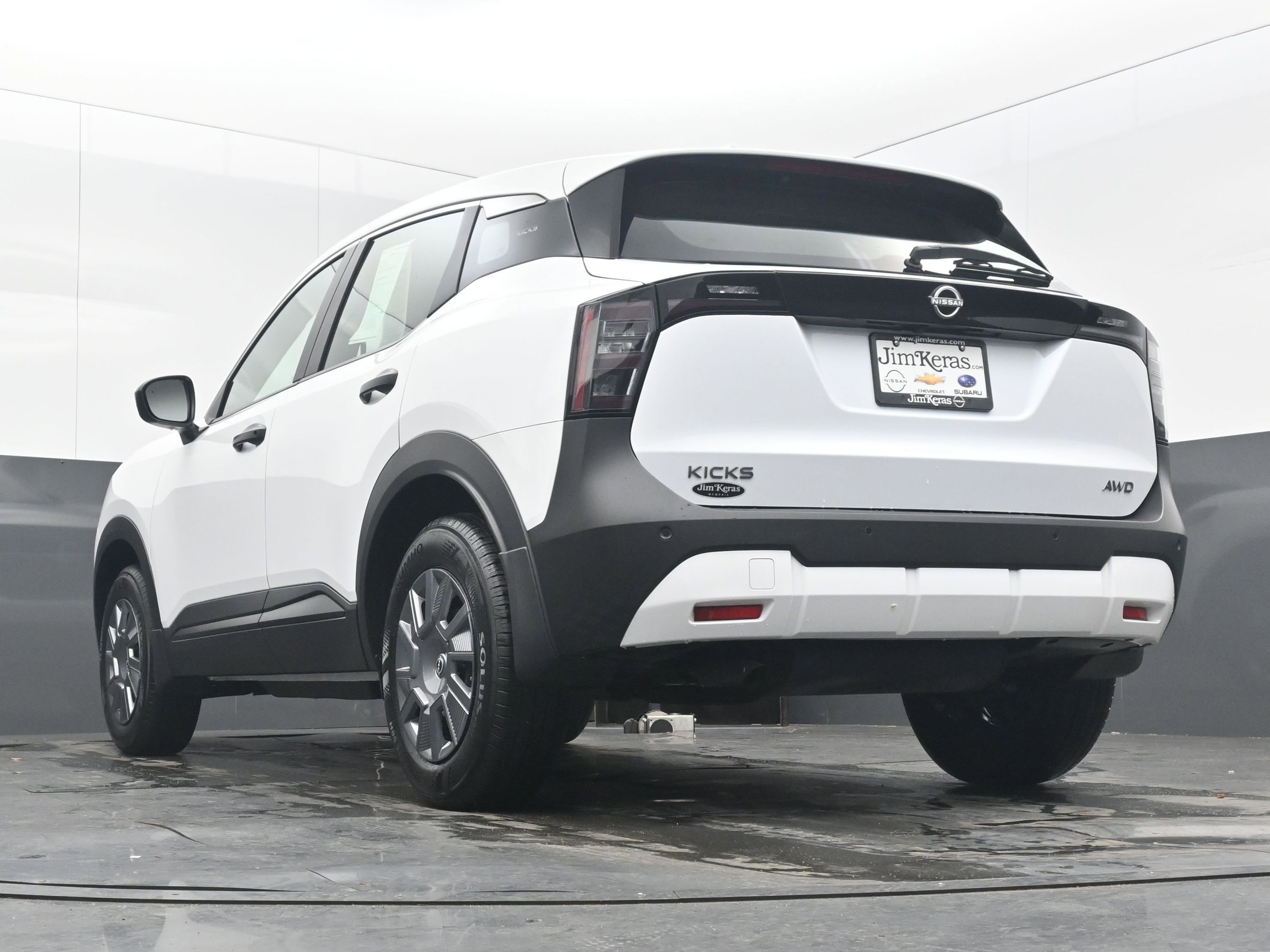 Certified 2025 Nissan Kicks S image 25