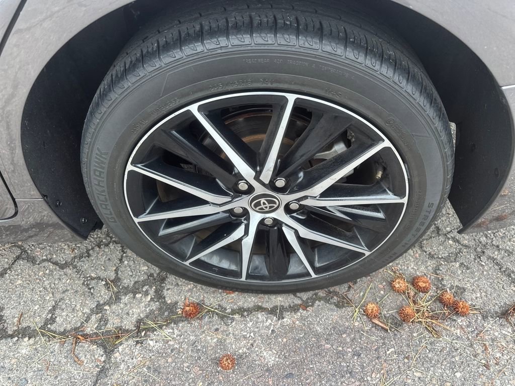 Used 2023 Toyota Camry SE image 17