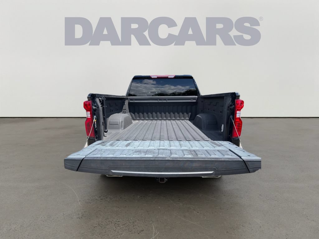 Used 2022 Chevrolet Silverado 1500 Custom Trail Boss w/ LPO, Dark Essentials Package AWD/4WD image 14