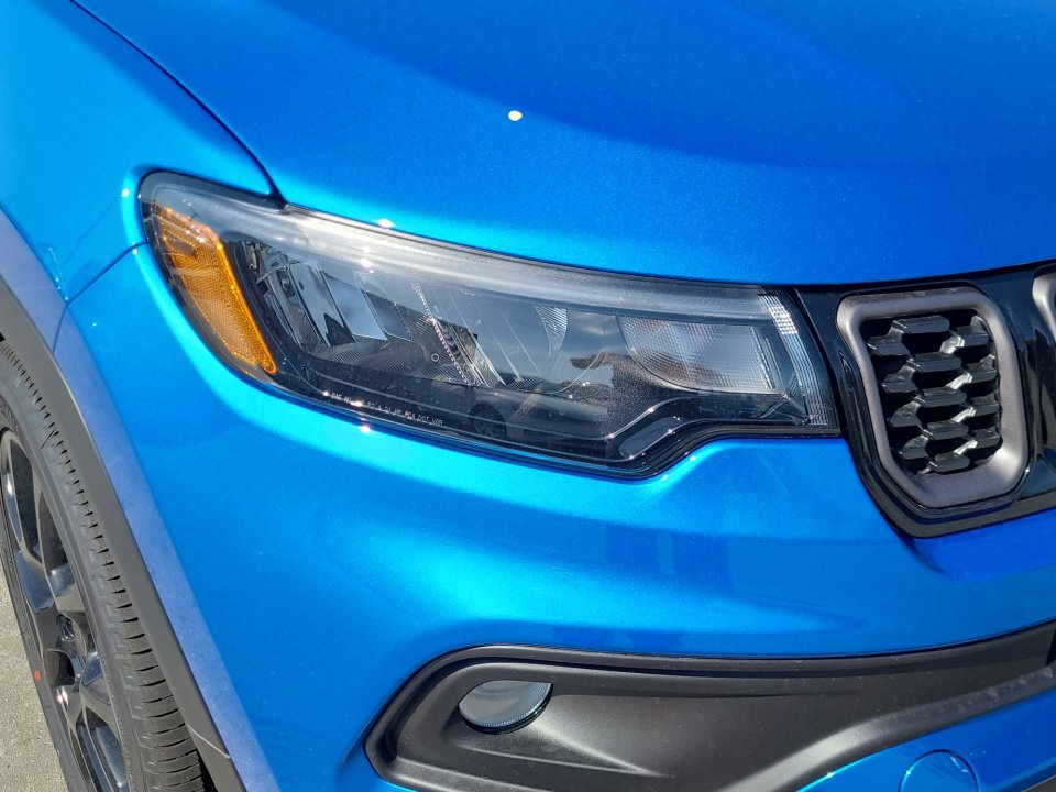 New 2026 Jeep Compass Latitude image 24