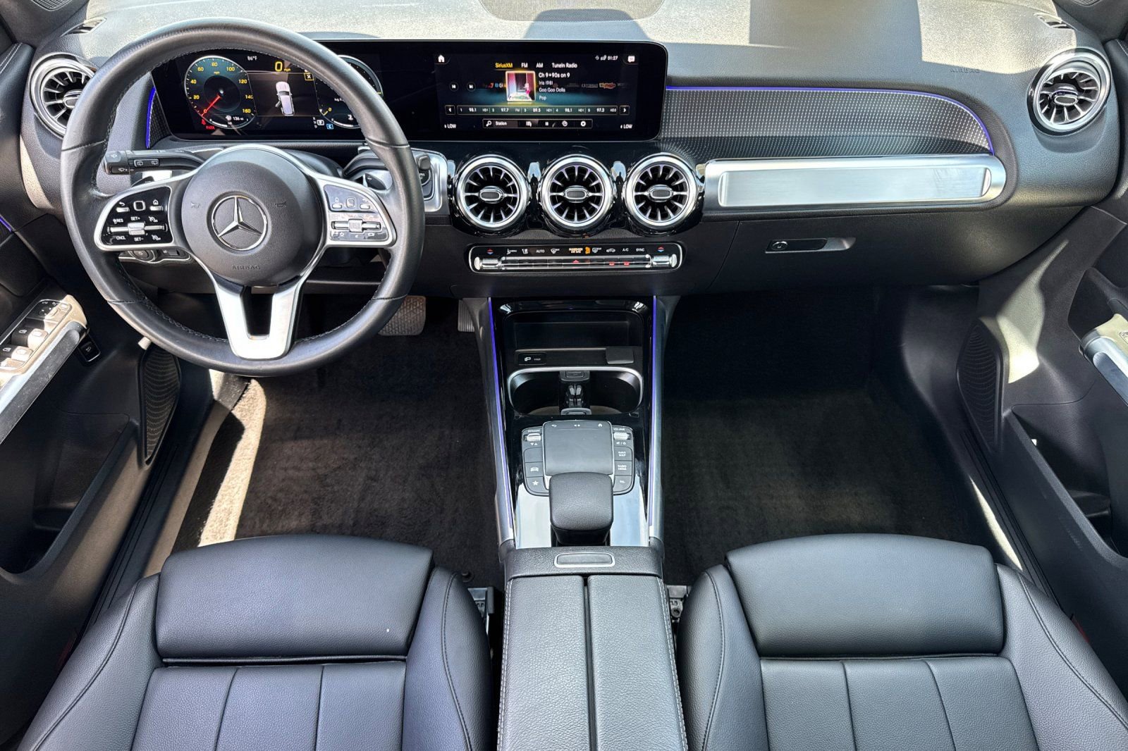 Used 2023 Mercedes-Benz GLB 250 image 13