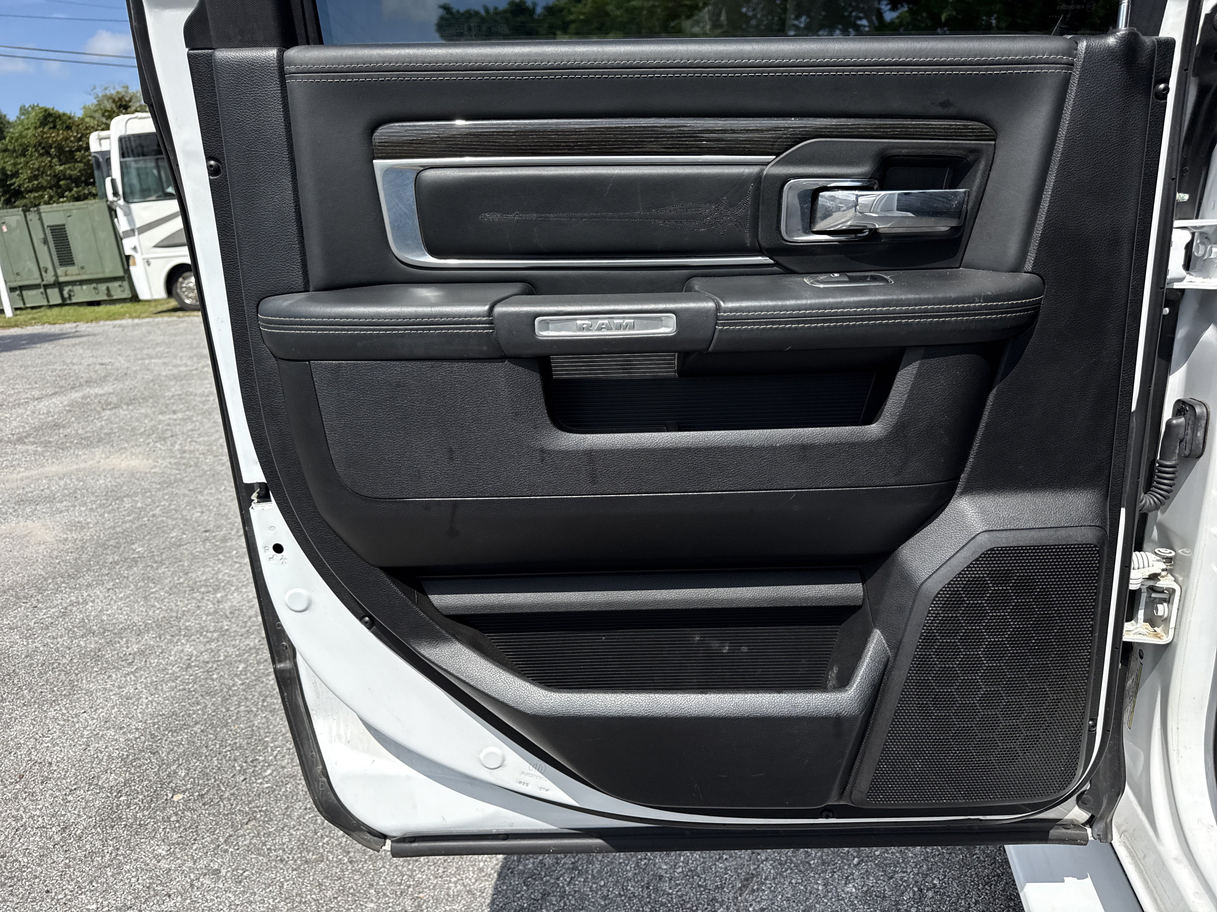 Used 2018 RAM 1500 Limited AWD/4WD image 30