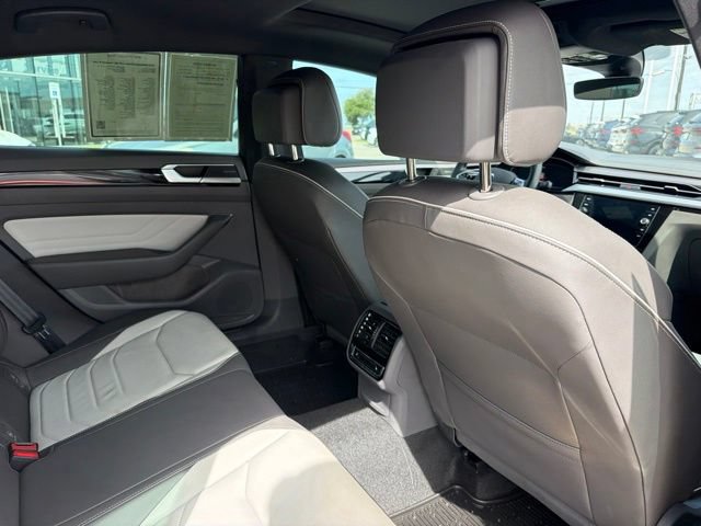 Used 2023 Volkswagen Arteon SEL Premium w/ Arteon MDO Package AWD/4WD image 16