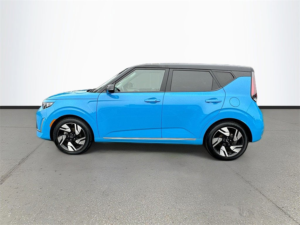 Certified 2023 Kia Soul GT-Line image 4