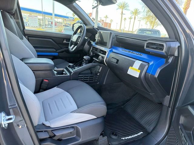 Used 2024 Toyota Tacoma TRD Sport AWD/4WD image 26