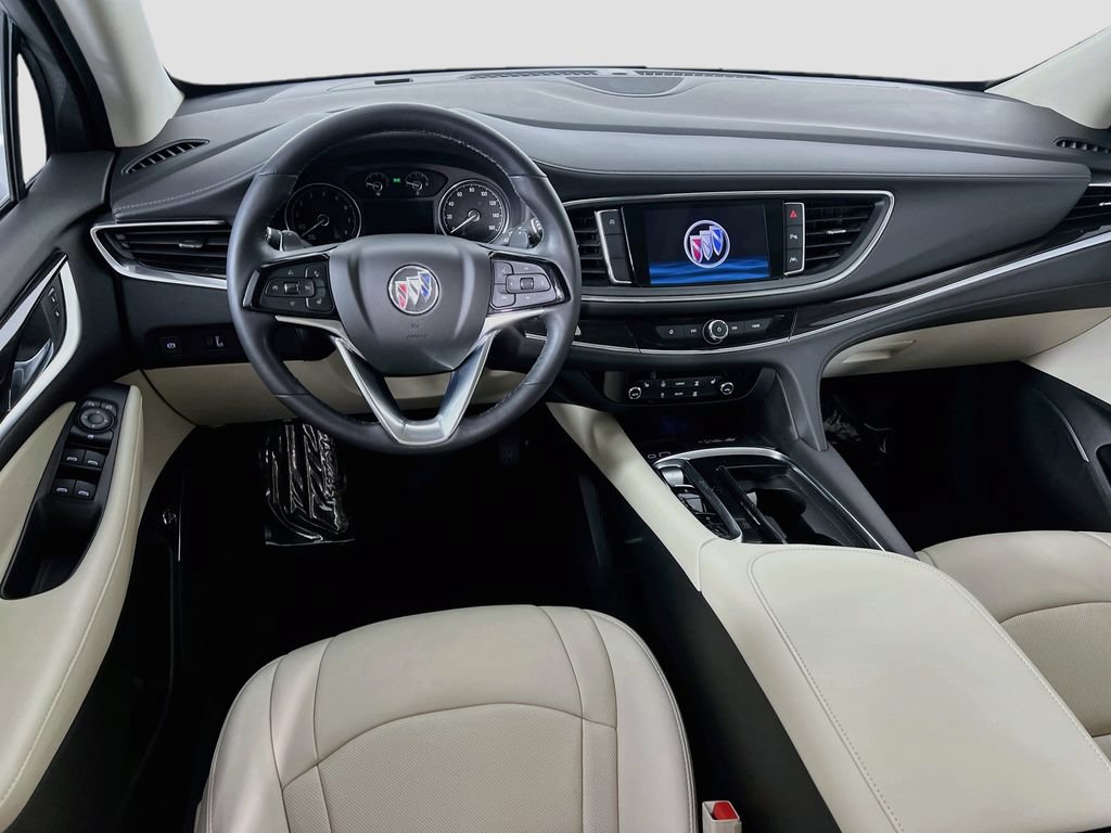 Used 2022 Buick Enclave Essence FWD image 20