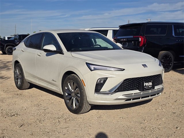 New 2026 Buick Envista Avenir image 3