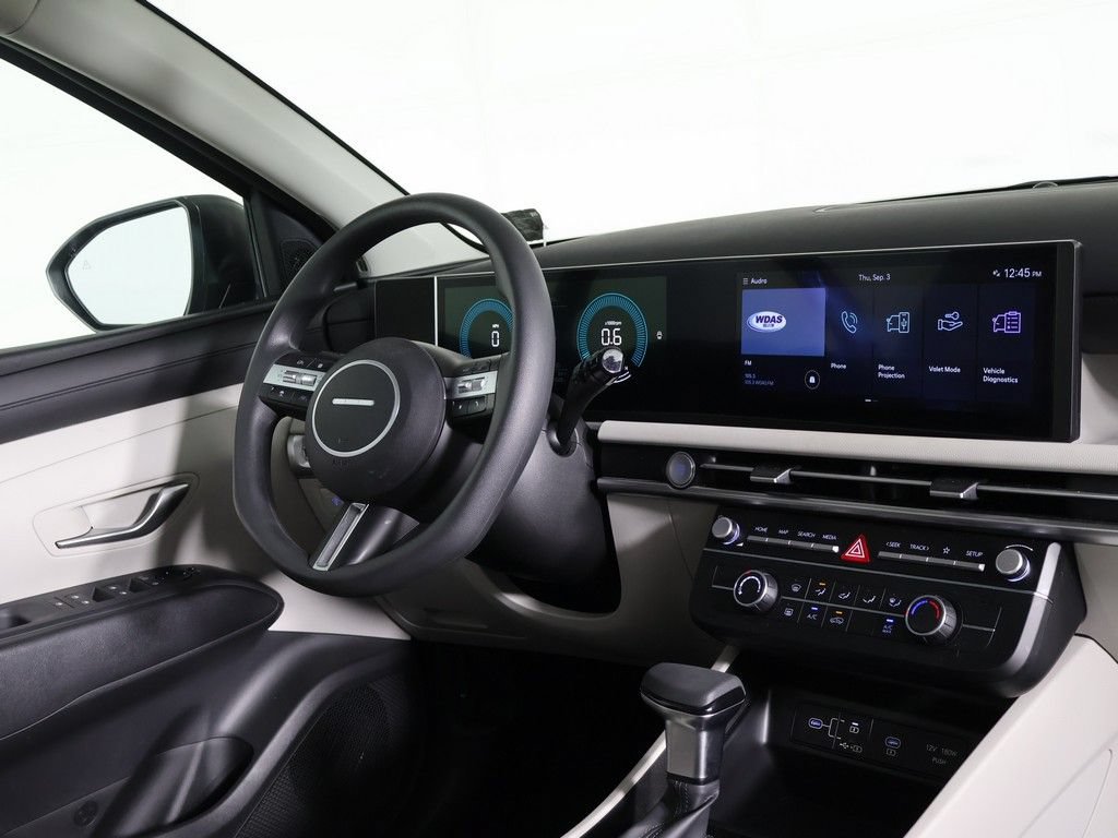 Certified 2025 Hyundai Tucson SE AWD/4WD image 22