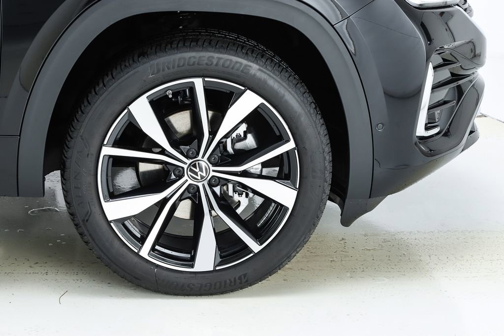 New 2026 Volkswagen Atlas SEL Premium R-Line image 14