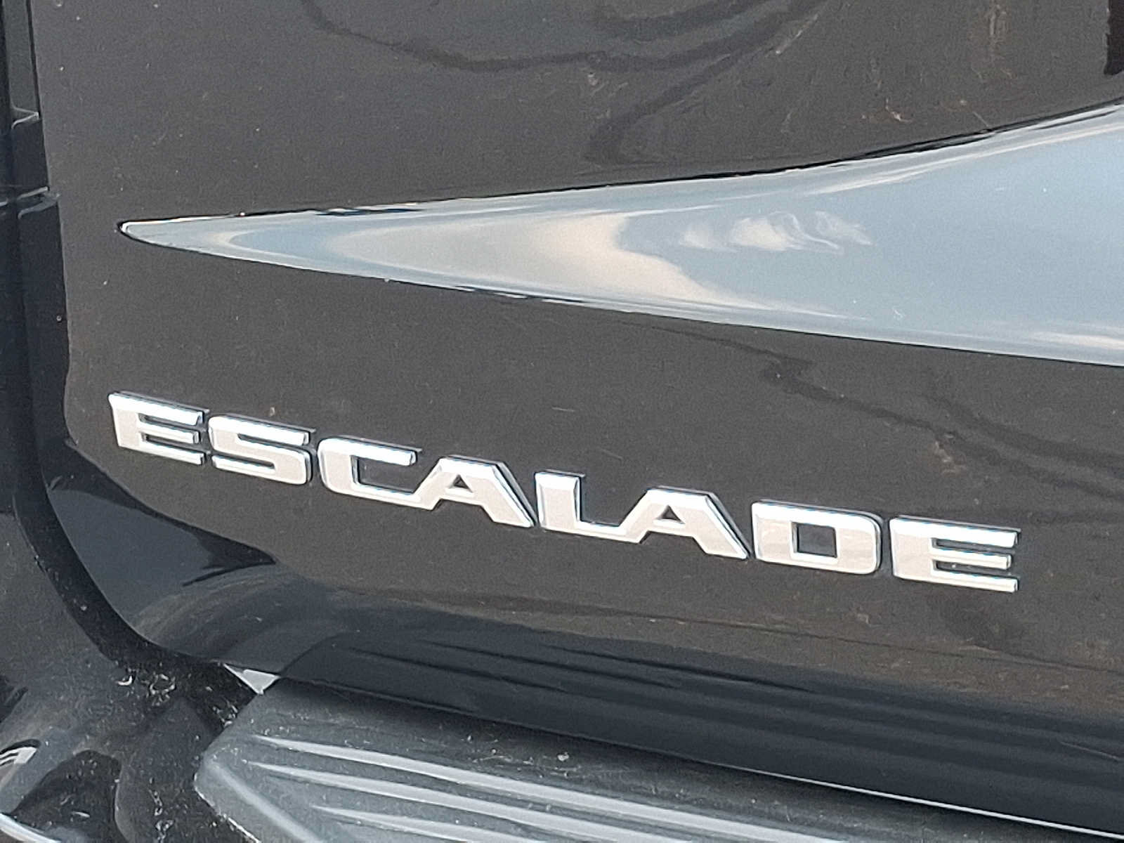 Used 2025 Cadillac Escalade Sport Platinum w/ LPO, Floor Liner Package AWD/4WD image 29