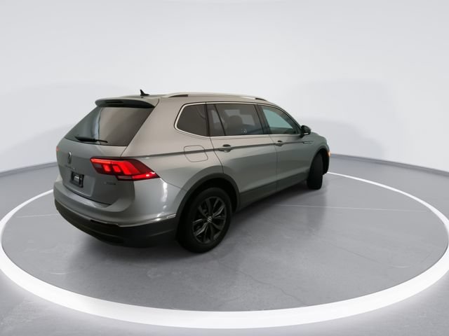 Used 2022 Volkswagen Tiguan SE AWD/4WD image 6