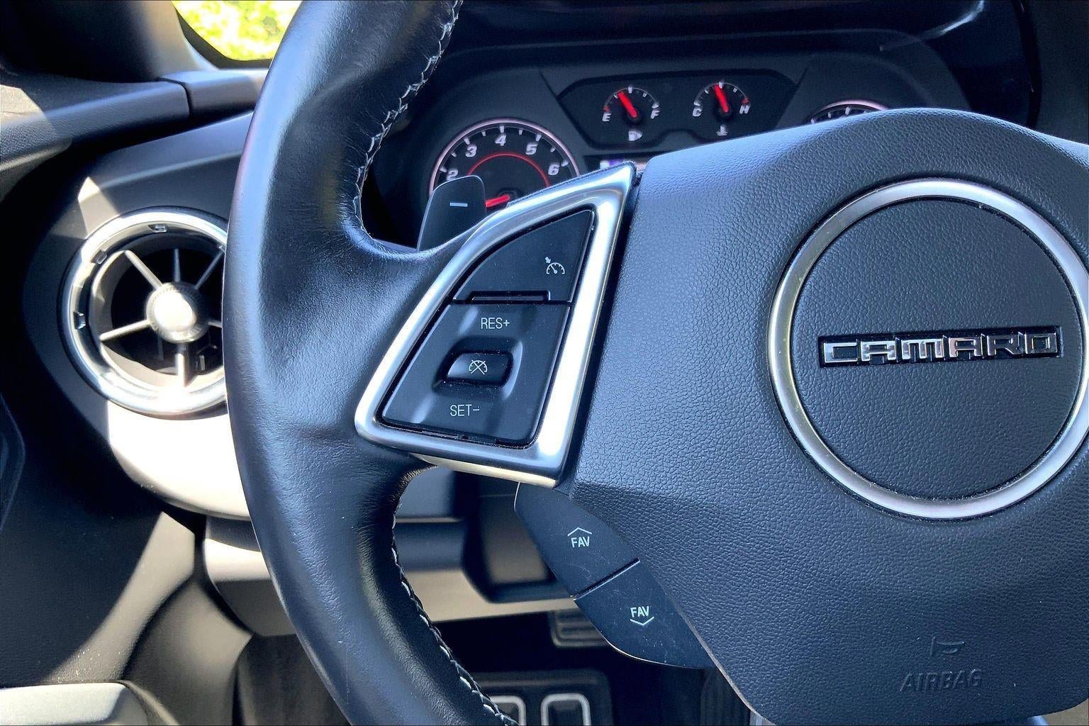 Used 2018 Chevrolet Camaro LT w/ Technology Package RWD image 16