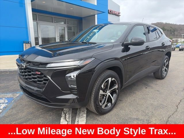 Used 2024 Chevrolet Trax RS w/ Driver Confidence Package video 1