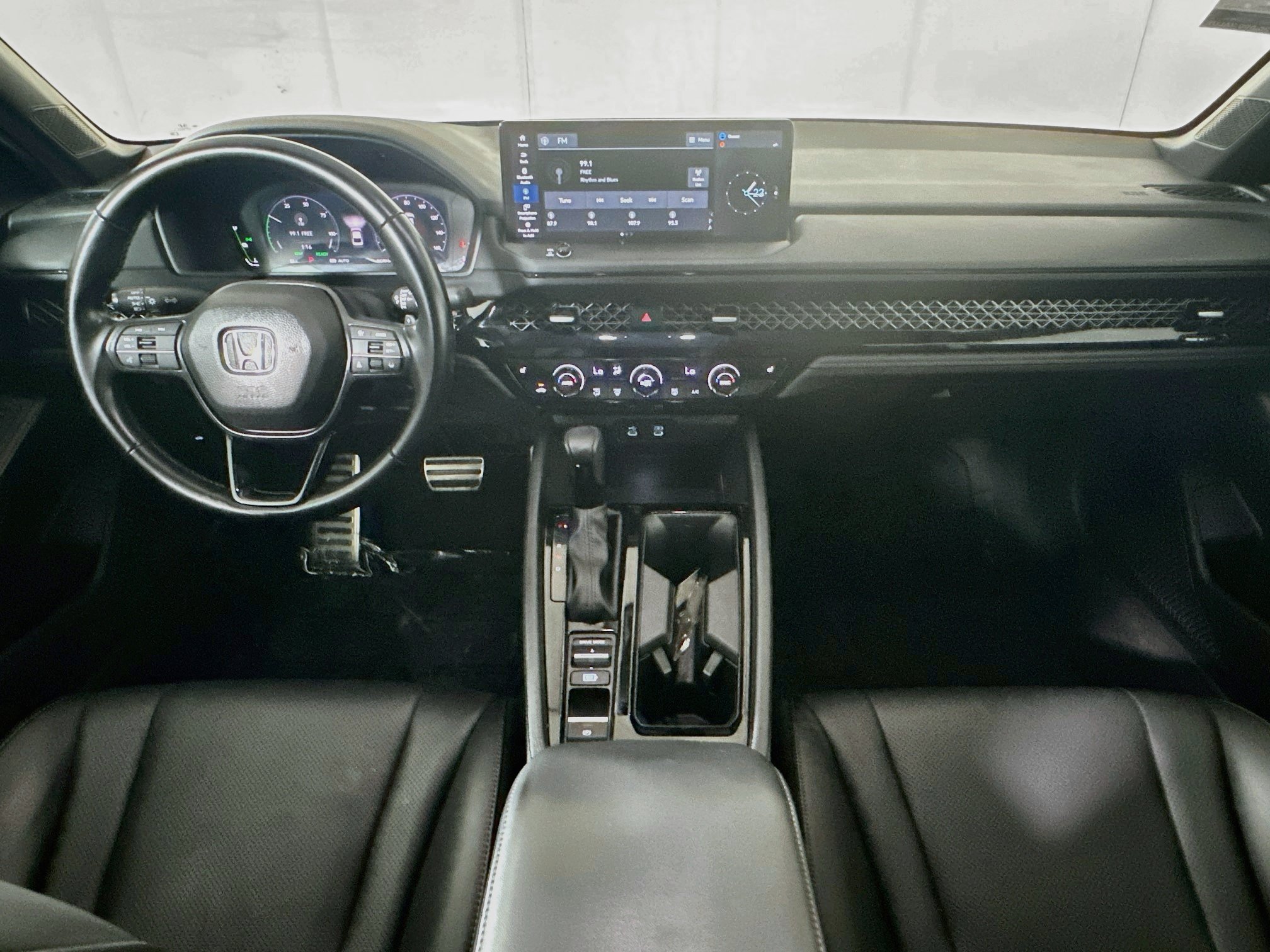 Used 2024 Honda Accord Sport image 27