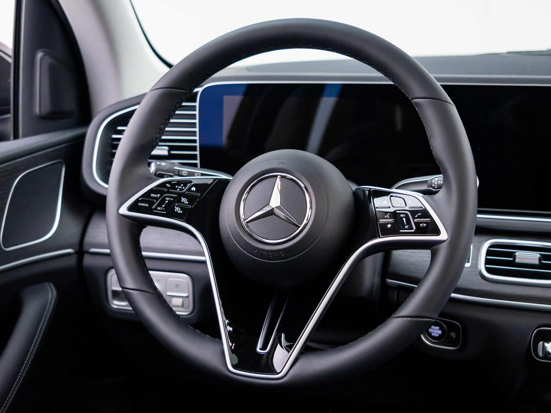 New 2026 Mercedes-Benz GLE 350 4MATIC image 11